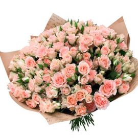 39 кустовых роз розовых